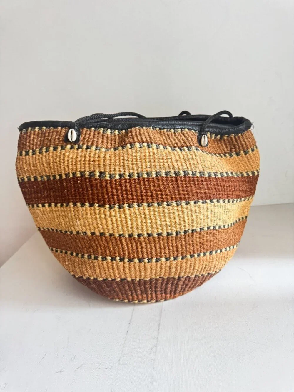 Vintage Natural Straw Sisal Classic Oval Basket Bag